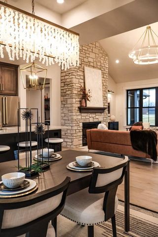 2126 SUMMER BREEZE COURT, Suamico, WI 54313