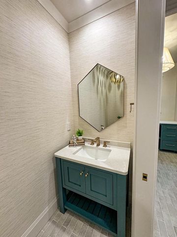 2126 SUMMER BREEZE COURT, Suamico, WI 54313