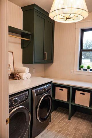 2126 SUMMER BREEZE COURT, Suamico, WI 54313