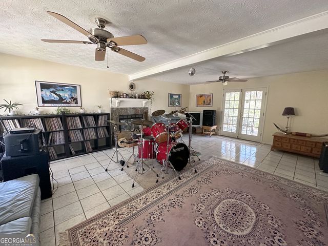 3550 Drum Roll Lane, Snellville, GA 30039