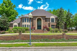 2347 East Nottingham Street, Springfield, MO 65804