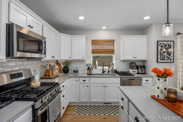 355 Elstar Court Ne, Rockford City, MI 49341