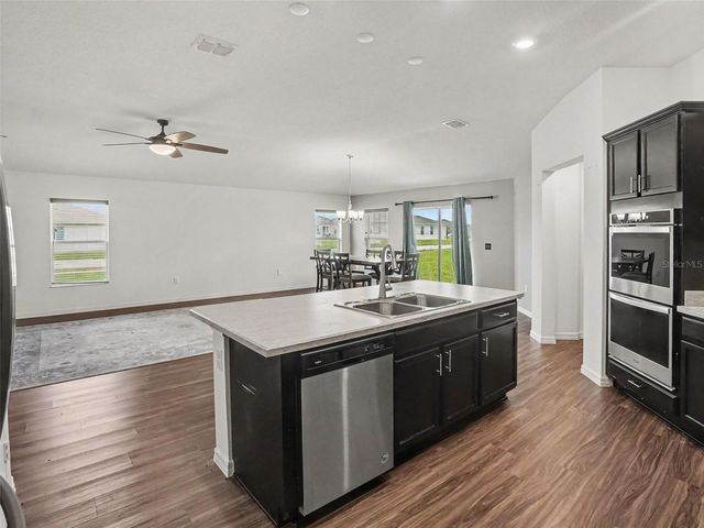 2488 BEGONIA STREET, Mascotte, FL 34753