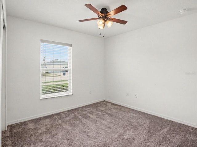 2488 BEGONIA STREET, Mascotte, FL 34753