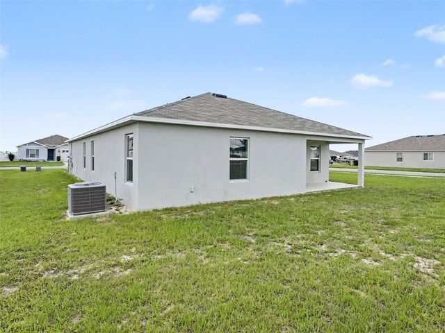 2488 BEGONIA STREET, Mascotte, FL 34753