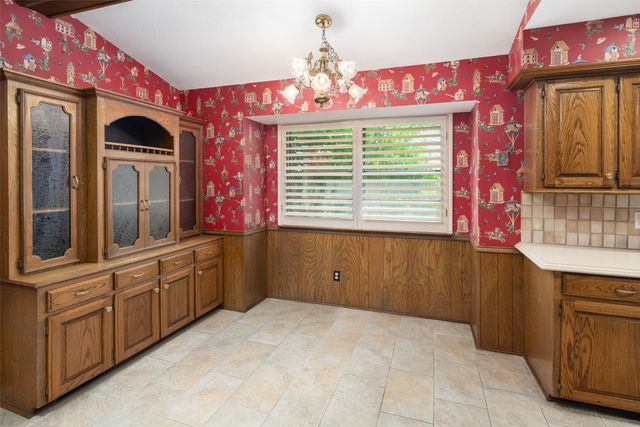 9329 Seagrove Drive, Dallas, TX 75243