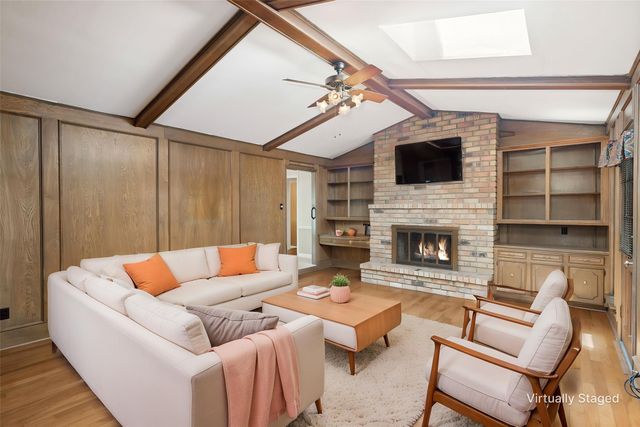 9329 Seagrove Drive, Dallas, TX 75243