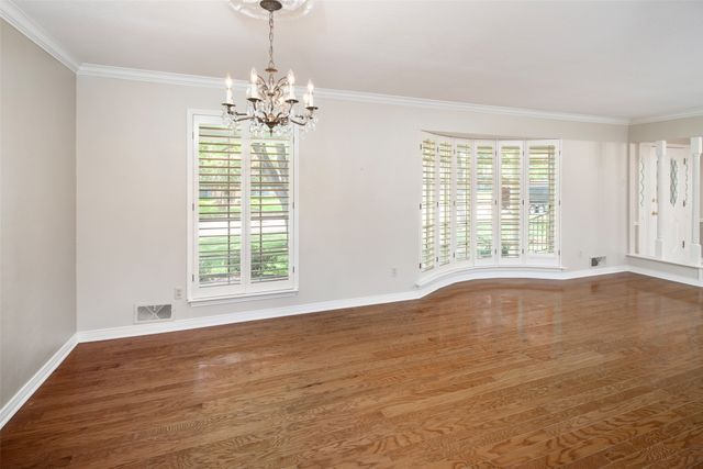 9329 Seagrove Drive, Dallas, TX 75243