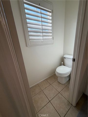 65 Danbury, Irvine, CA 92618