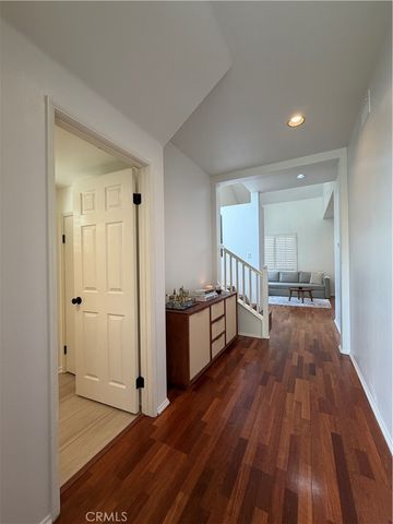 65 Danbury, Irvine, CA 92618