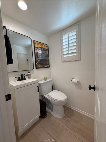 65 Danbury, Irvine, CA 92618