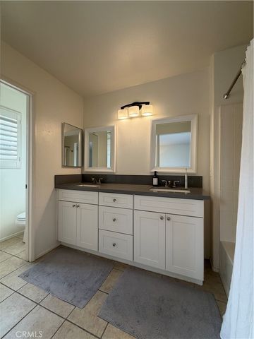 65 Danbury, Irvine, CA 92618