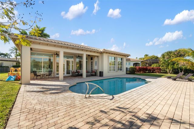 7922 NW 109th Lane, Parkland, FL 33076