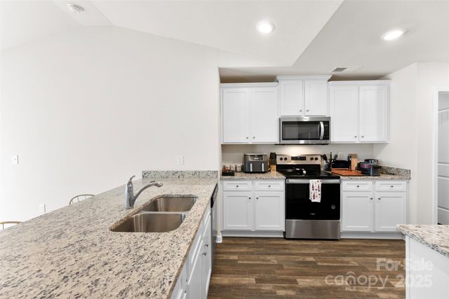 223 Frank Burns Way, Kings Mountain, NC 28086