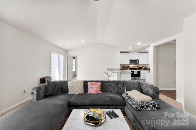 223 Frank Burns Way, Kings Mountain, NC 28086