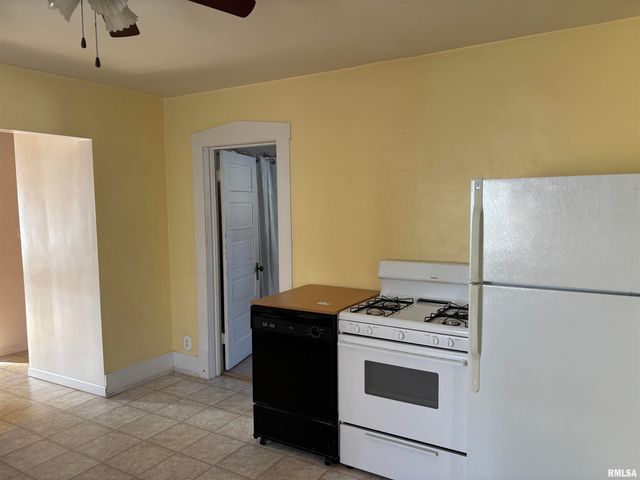 1310 W FRANKLIN Street, Taylorville, IL 62568