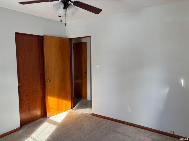 1310 W FRANKLIN Street, Taylorville, IL 62568