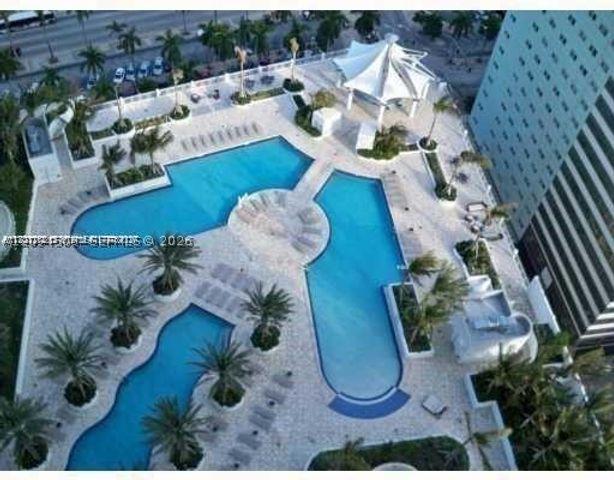 253 NE 2nd St 3307, Miami, FL 33132