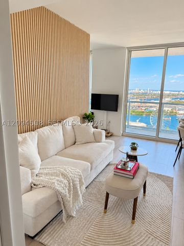253 NE 2nd St 3307, Miami, FL 33132