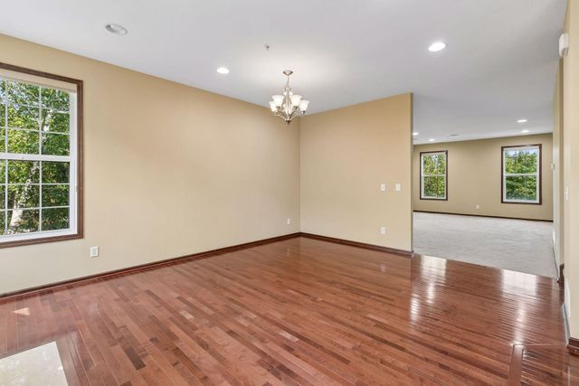 10002 Gentian Drive, Eden Prairie, MN 55347