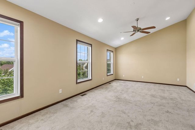 10002 Gentian Drive, Eden Prairie, MN 55347