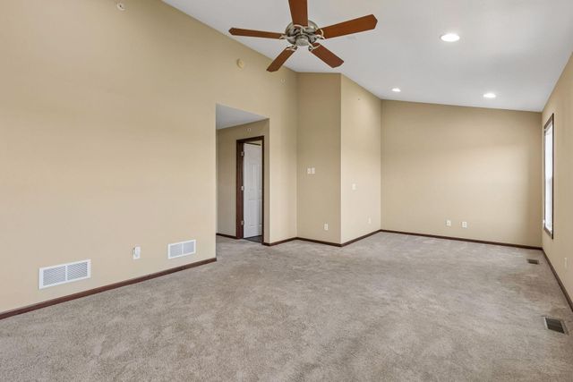 10002 Gentian Drive, Eden Prairie, MN 55347