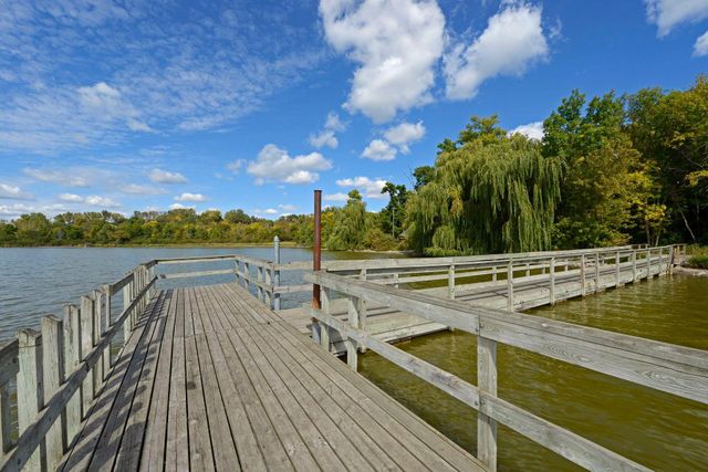 10002 Gentian Drive, Eden Prairie, MN 55347