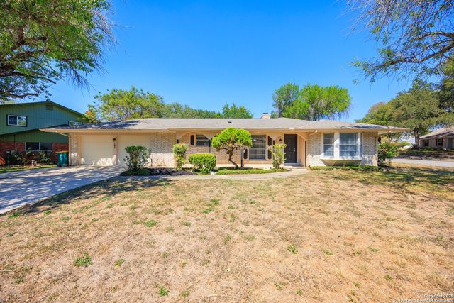 103 Madrid, Universal City, TX 78148
