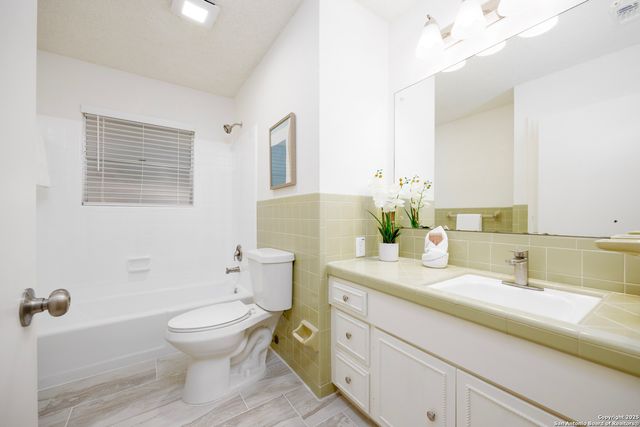 103 Madrid, Universal City, TX 78148