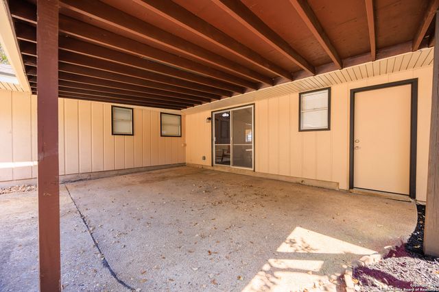 103 Madrid, Universal City, TX 78148