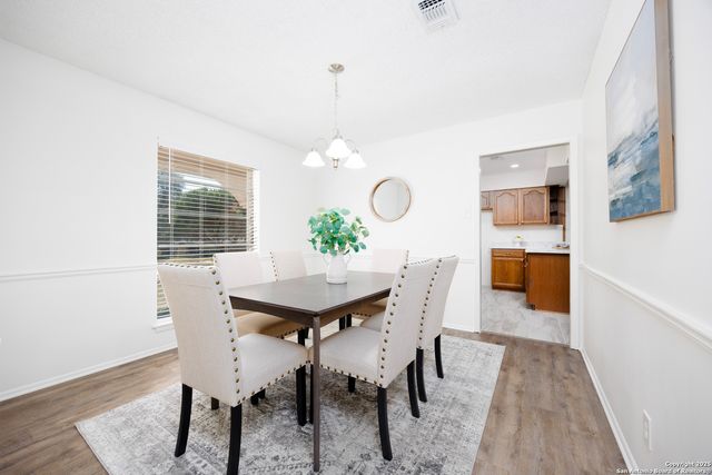 103 Madrid, Universal City, TX 78148