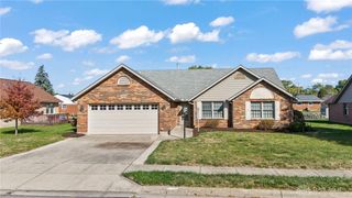 1585 Lexington Avenue, Troy, OH 45373