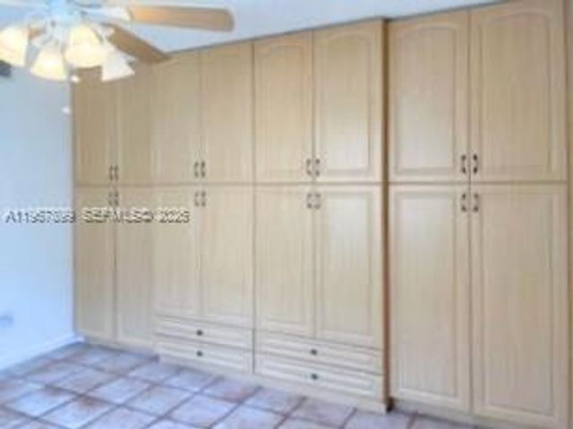 7705 SW 86th St B-213, Miami, FL 33143