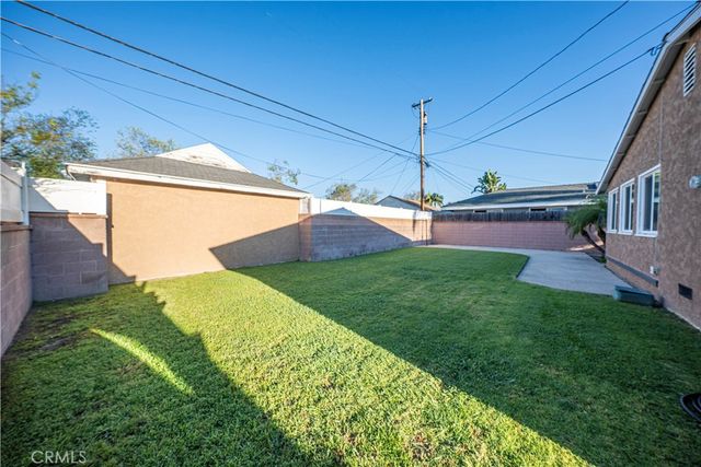 1821 Ostrom, Long Beach, CA 90815