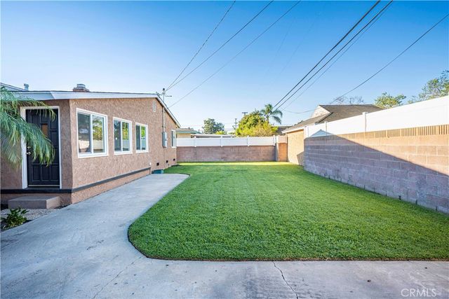 1821 Ostrom, Long Beach, CA 90815