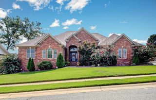 401 Suncrest Street, Bryant, AR 72022