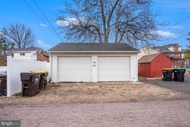 515 N BROAD ST, Lansdale, PA 19446