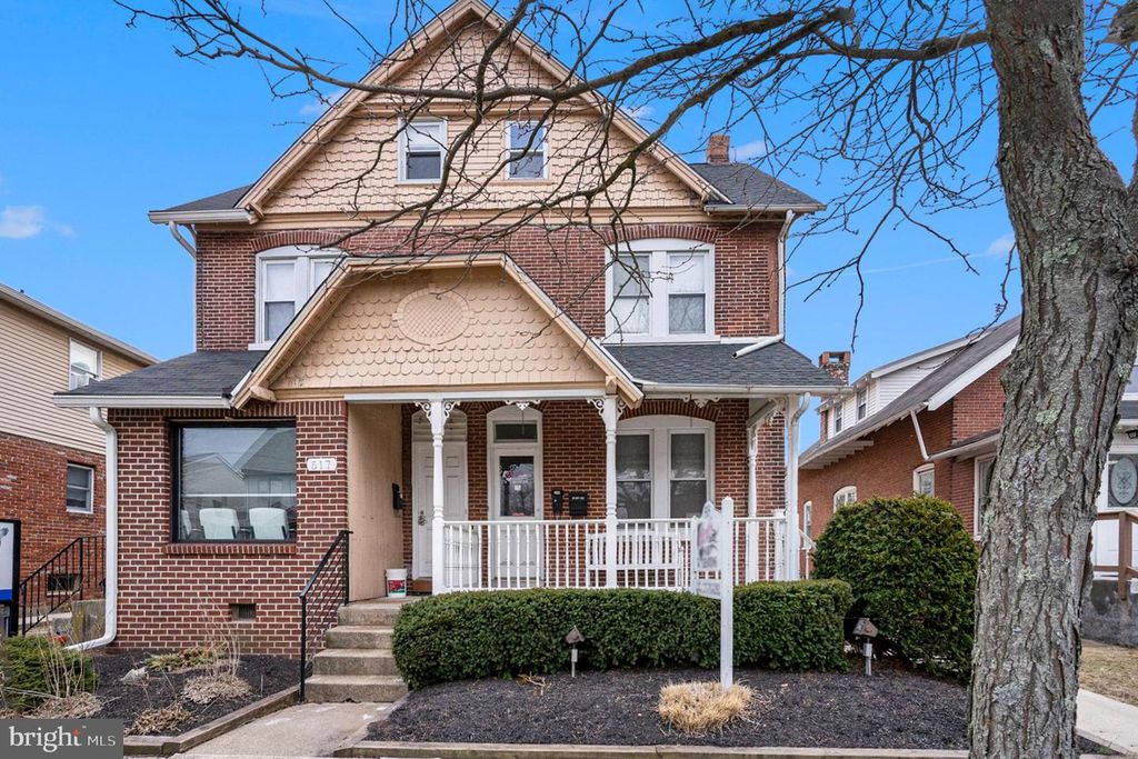 515 N BROAD ST, Lansdale, PA 19446