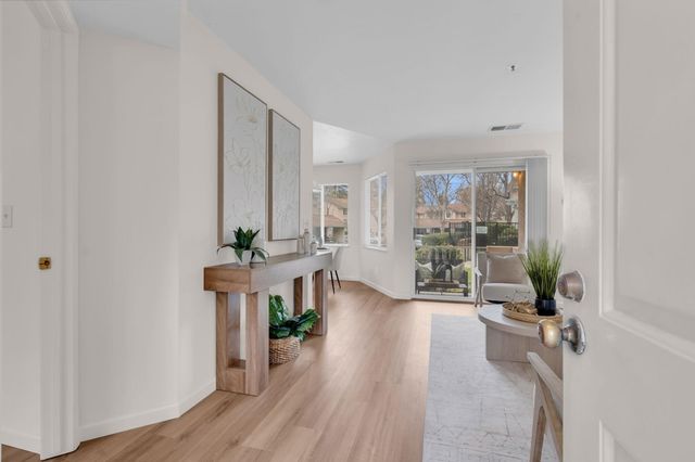 337 337 Chris Common 111, Livermore, CA 94550