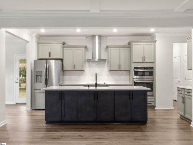 4135 Crest Ridge Lane, Boiling Springs, SC 29316