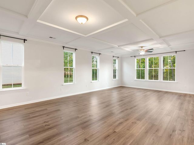 4135 Crest Ridge Lane, Boiling Springs, SC 29316