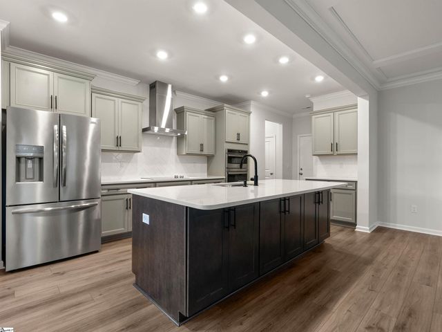 4135 Crest Ridge Lane, Boiling Springs, SC 29316