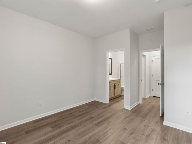 4135 Crest Ridge Lane, Boiling Springs, SC 29316