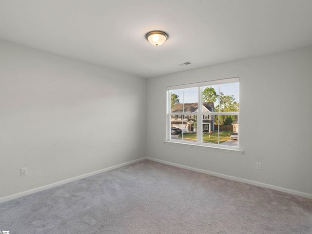 4135 Crest Ridge Lane, Boiling Springs, SC 29316