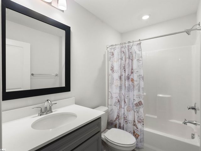 4135 Crest Ridge Lane, Boiling Springs, SC 29316