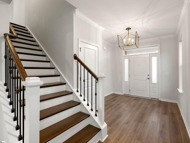 4135 Crest Ridge Lane, Boiling Springs, SC 29316