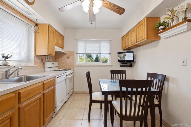 1610 Astor Avenue, Bronx, NY 10469