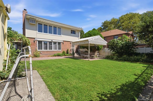 1610 Astor Avenue, Bronx, NY 10469