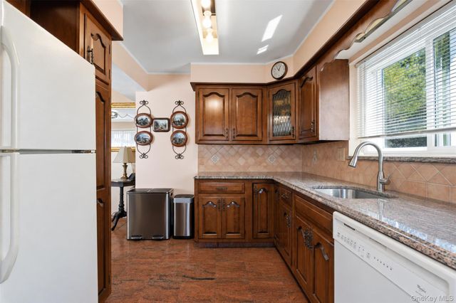 1610 Astor Avenue, Bronx, NY 10469