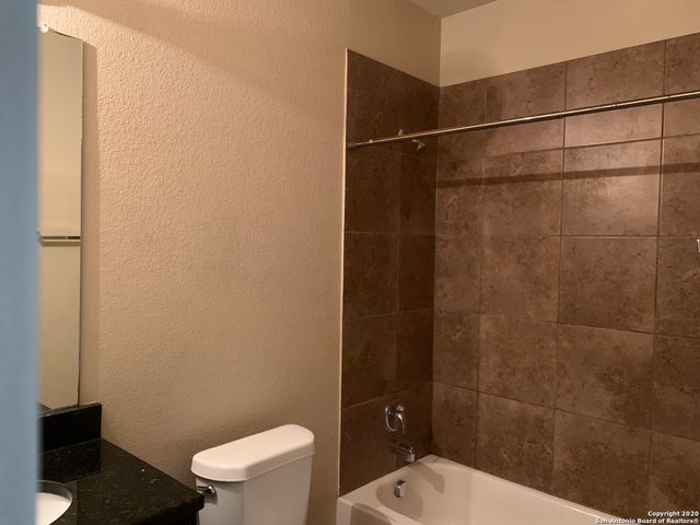 3511 DUNLAP FLDS, Converse, TX 78109